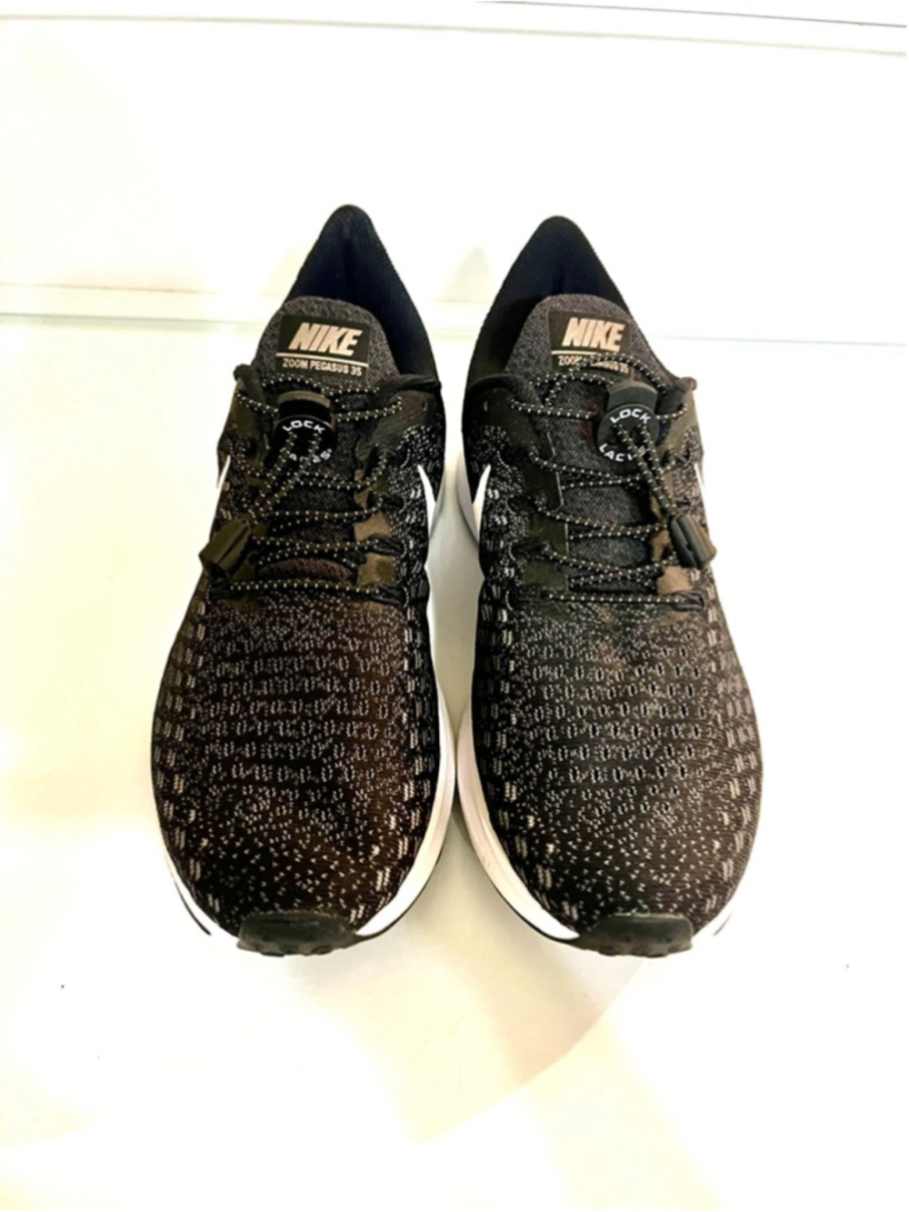 Nike Air Zoom Pegasus 35 running shoes black and white men size 8.5